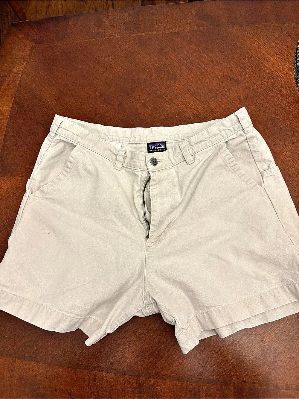 Patagonia Stand Up Shorts Men's Organic Cotton Khaki Shorts Waist 34